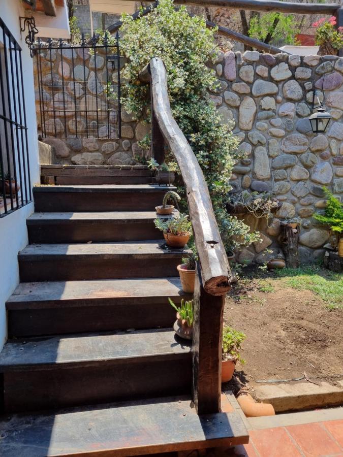 Hostal Las Rosas Salta Bagian luar foto