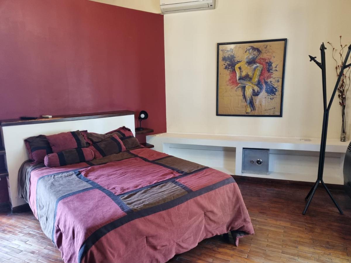 Hostal Las Rosas Salta Bagian luar foto