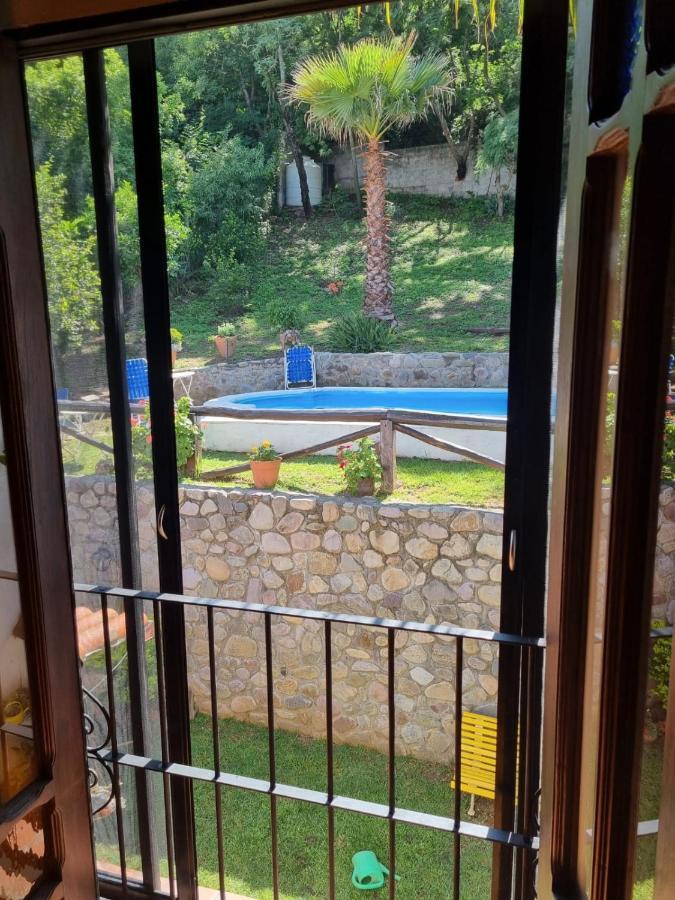 Hostal Las Rosas Salta Bagian luar foto